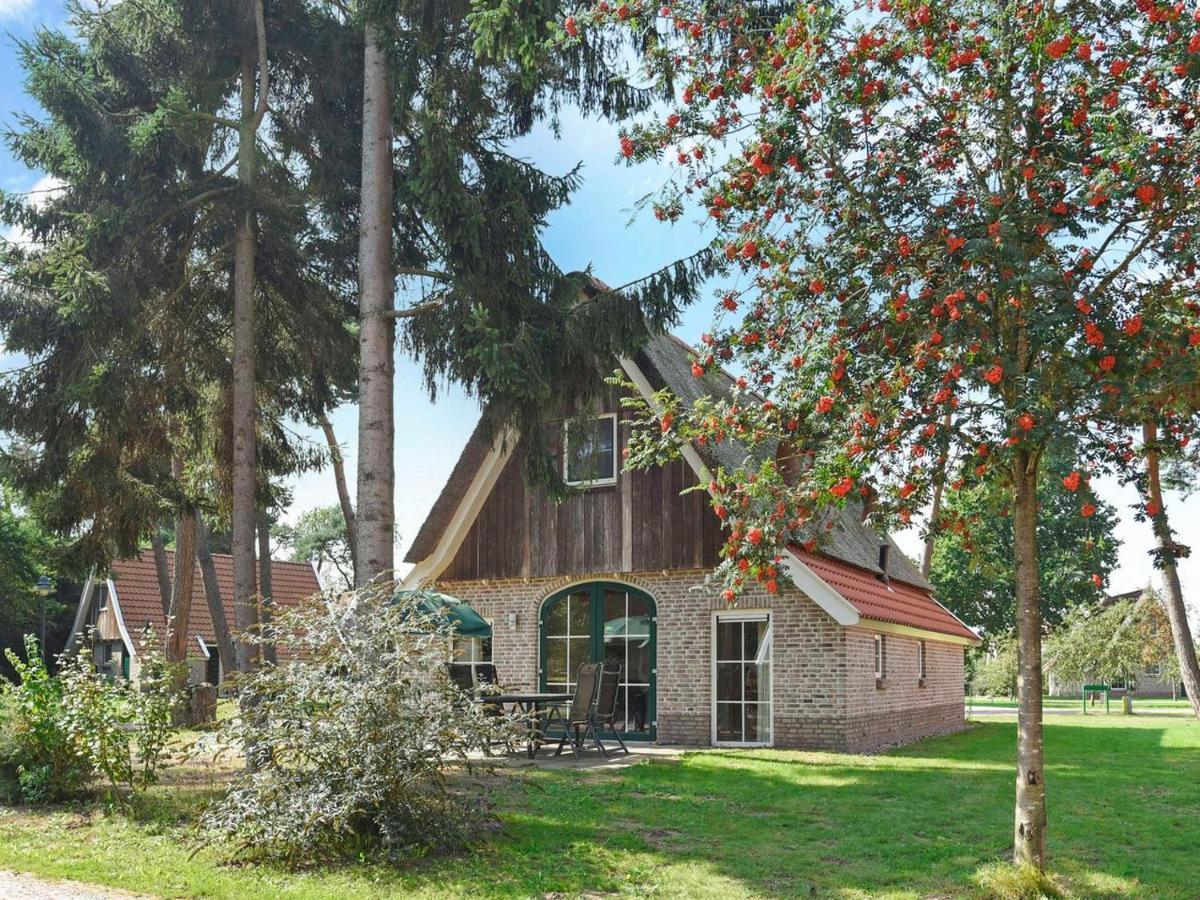 Landal Landgoed De Hellendoornse Berg Hotel Haarle Екстериор снимка